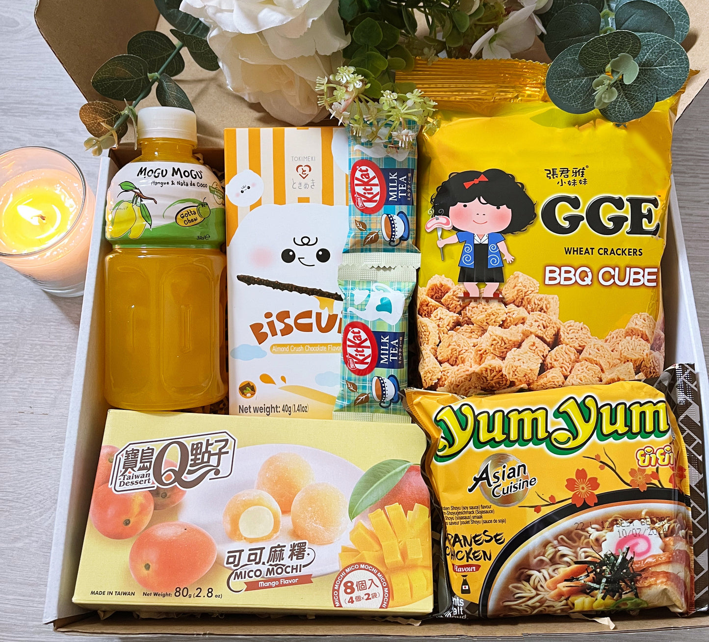 Yellow Asia Discovery Box